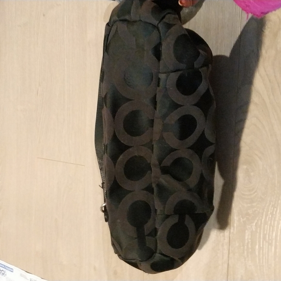 Coach signature shoulder bag - Picture 8 of 8